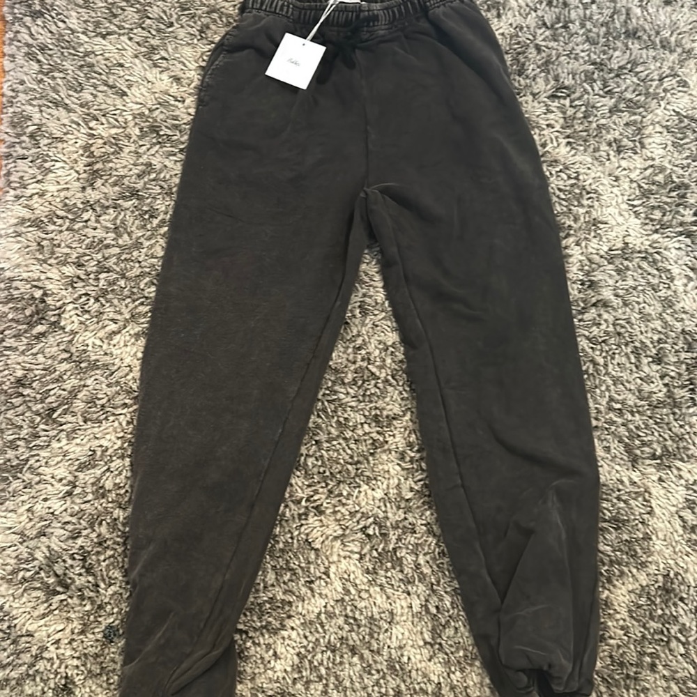 Adika dark grey wash sweatpants